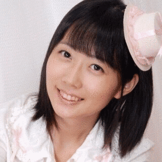 綾咲みなとの画像