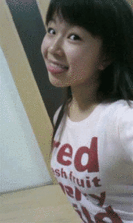 鍋本帆乃香の画像