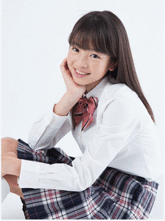 横田真悠の画像