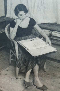 岸田衿子の画像