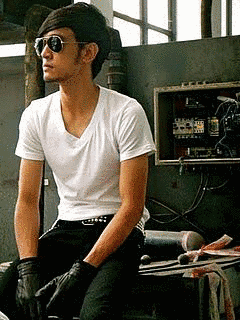 TOMO K.の画像