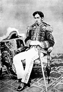 明治天皇の画像