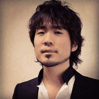 酒井雄二の画像