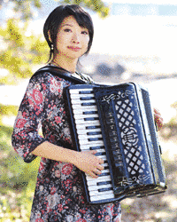 藤野由佳の画像