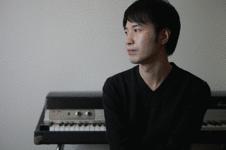 西原健一郎の画像
