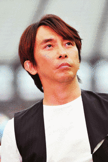 松浦勝人の画像