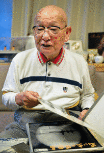 長田暁二の画像