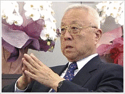 植田紳爾の画像