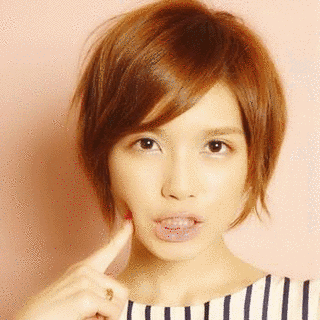 宇野実彩子の画像