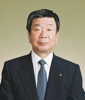 山中諄の画像
