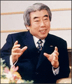 辻晴雄の画像