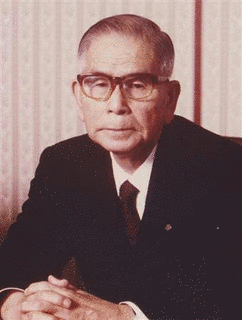 新関八洲太郎の画像