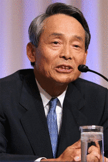 井上弘の画像