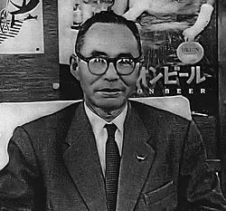 具志堅宗精の画像