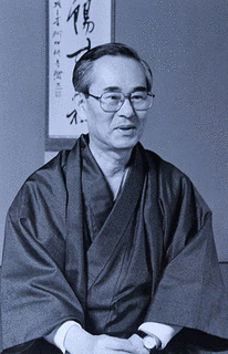 三戸岡道夫の画像