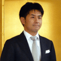 石坂弘紀の画像