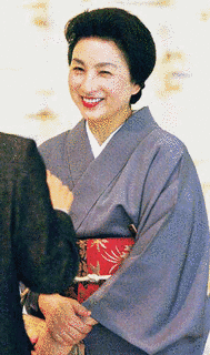藤間紀子の画像