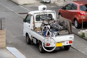 自転車の廃品回収の様子
