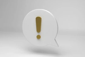 ビックリマークが描かれた吹き出しの画像