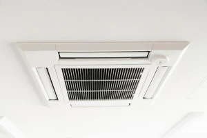 天井埋め込みエアコンの写真①