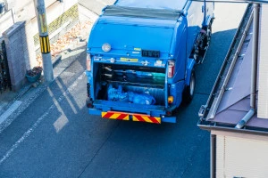 ゴミ収集車の写真