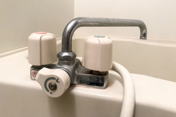 お風呂の２ハンドル混合水栓