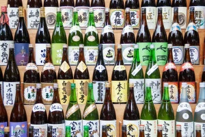並べられた日本酒の写真