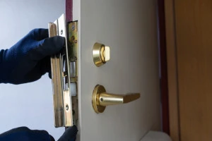 玄関のシリンダー錠の交換のイメージ画像