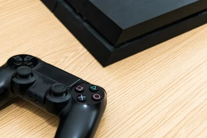 PS4が故障した?!よくある故障の原因や修理方法をご紹介| EPARKくらし PS4が故障した?!よくある故障の原因や修理方法をご紹介| EPARKくらし