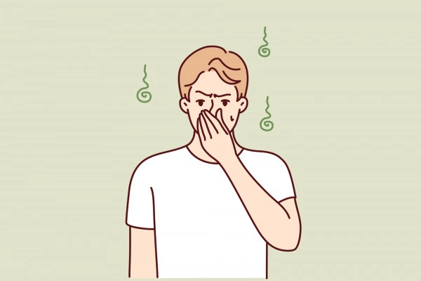 においが気になっている男性