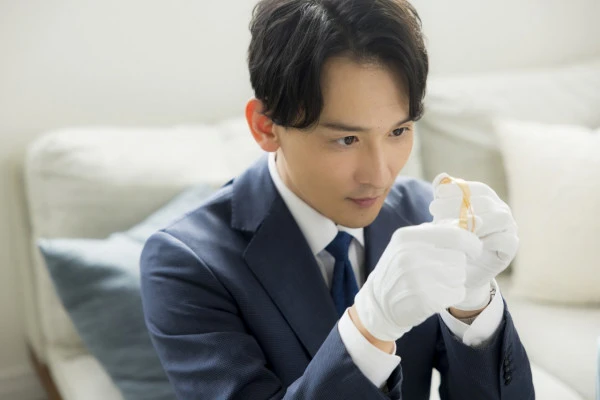 訪問買取査定のようす