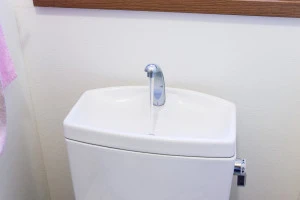 トイレタンクの写真