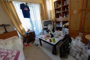 不衛生な部屋の写真