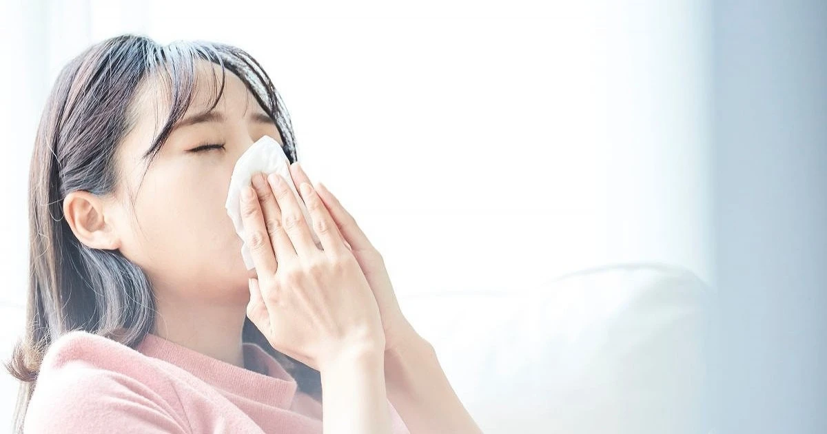 エアコンでくしゃみが止まらない?原因と対策、掃除のタイミングまで徹底解説