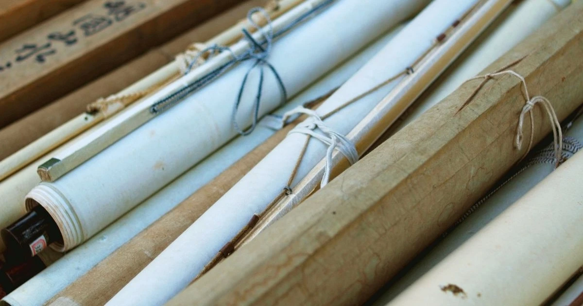 掛け軸の正しい処分方法4選！捨てる前に知っておきたい価値と正しい手順を紹介