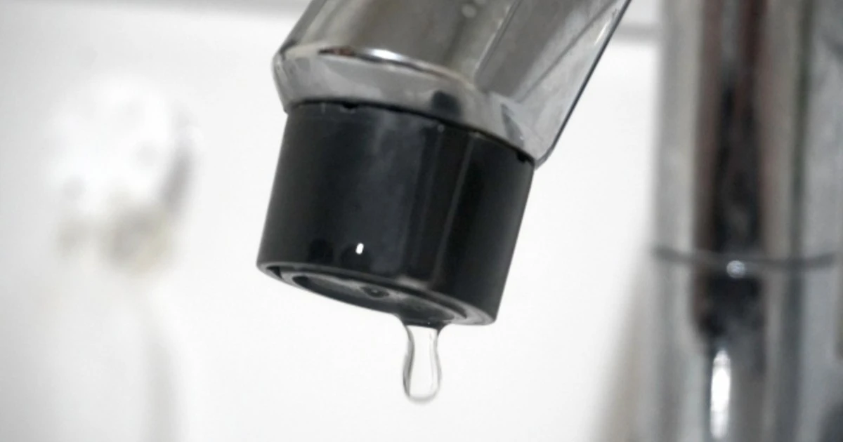 洗面台の水漏れ原因は!?症状別に対処方法や修理費用相場を紹介