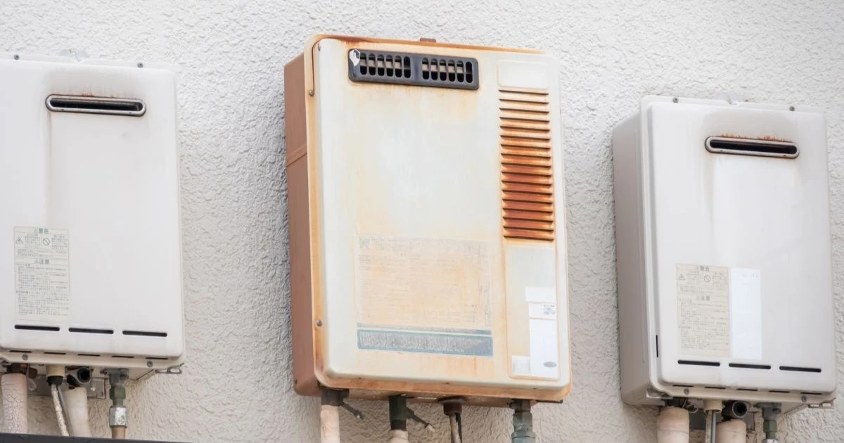 給湯器が故障した場合の修理費用はいくら？修理と交換の判断基準を解説