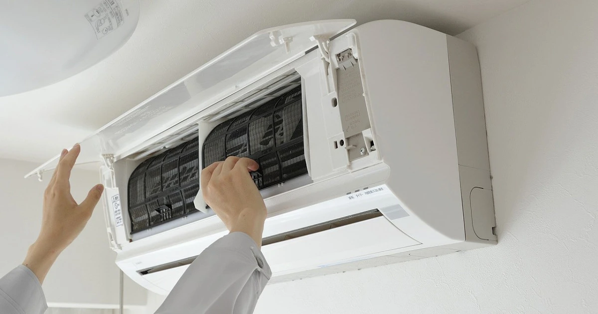 エアコンのファンはどうやって掃除するの?手順や掃除に必要な道具などを詳しく解説