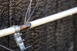 水道管の水漏れの写真