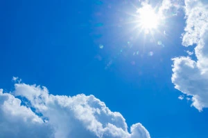 真夏の青空の写真