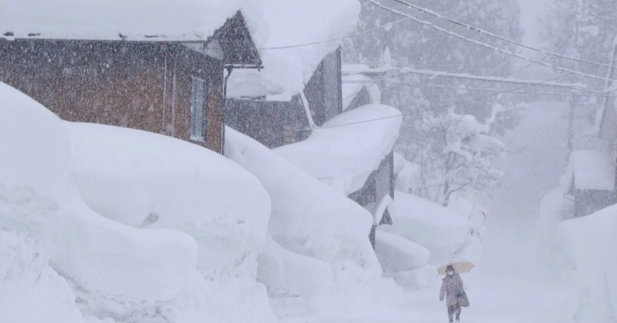 石川県で記録的な大雪続く 60センチ超の積雪で交通影響も