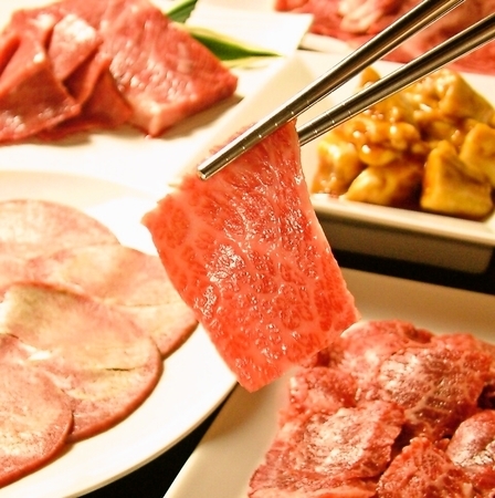 <当日予約OK!>飲み放題付き★内容充実★激安コース全13品2800円(税抜)