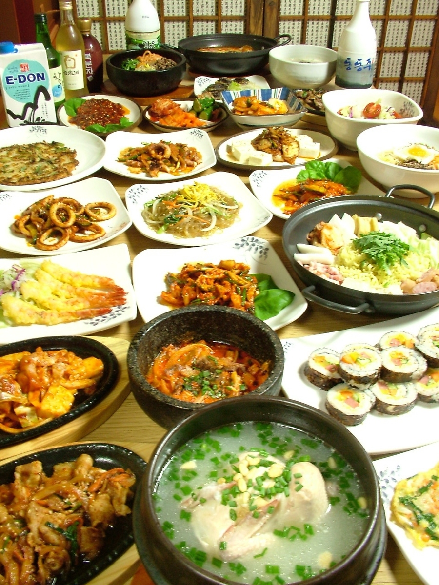 ボリュ~ム満点な宴会を!!3時間飲み放題&おかわり自由食べ放題!全11品【馥】コース5000円