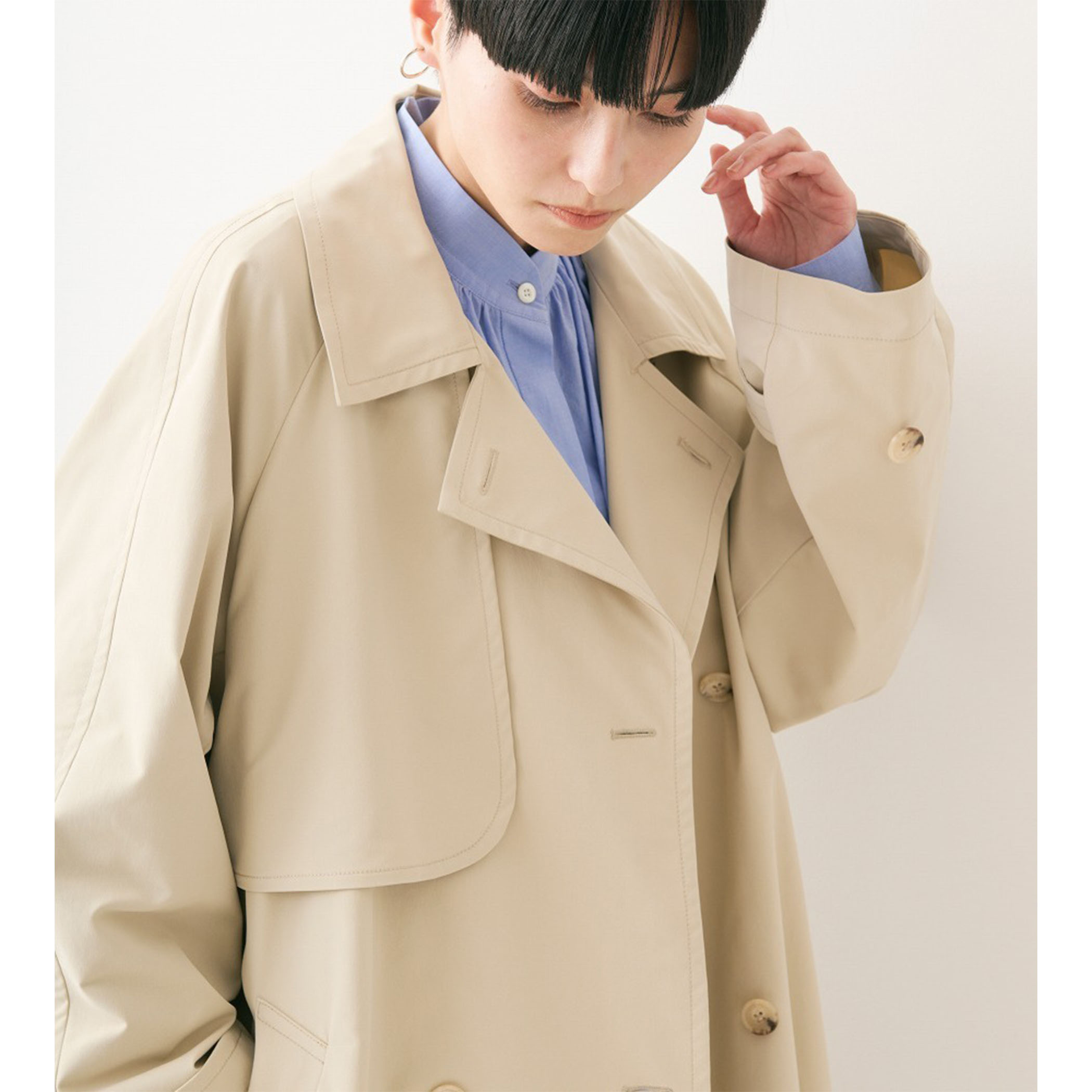 オーバーサイズトレンチコート