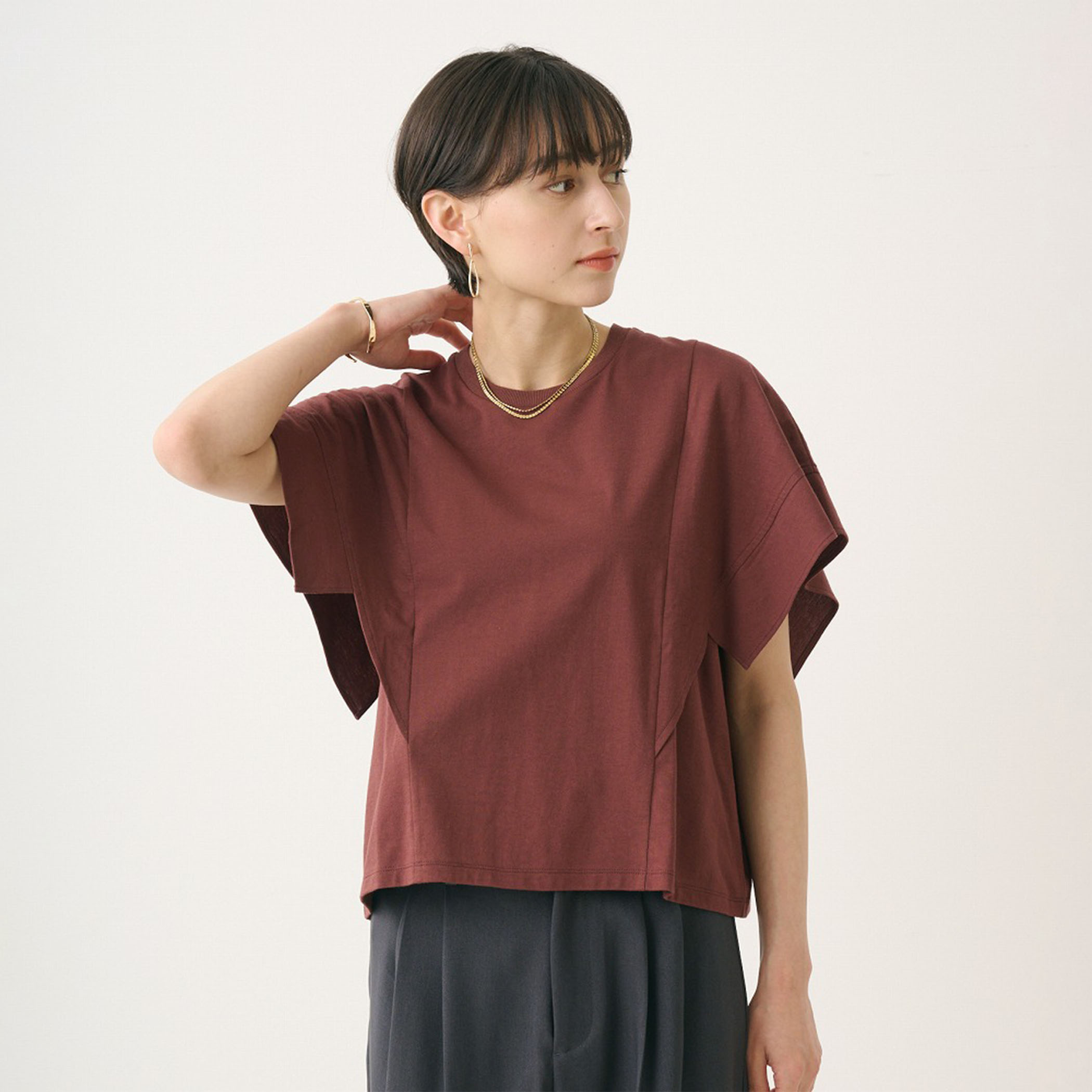 スクエアスリーブカットソー