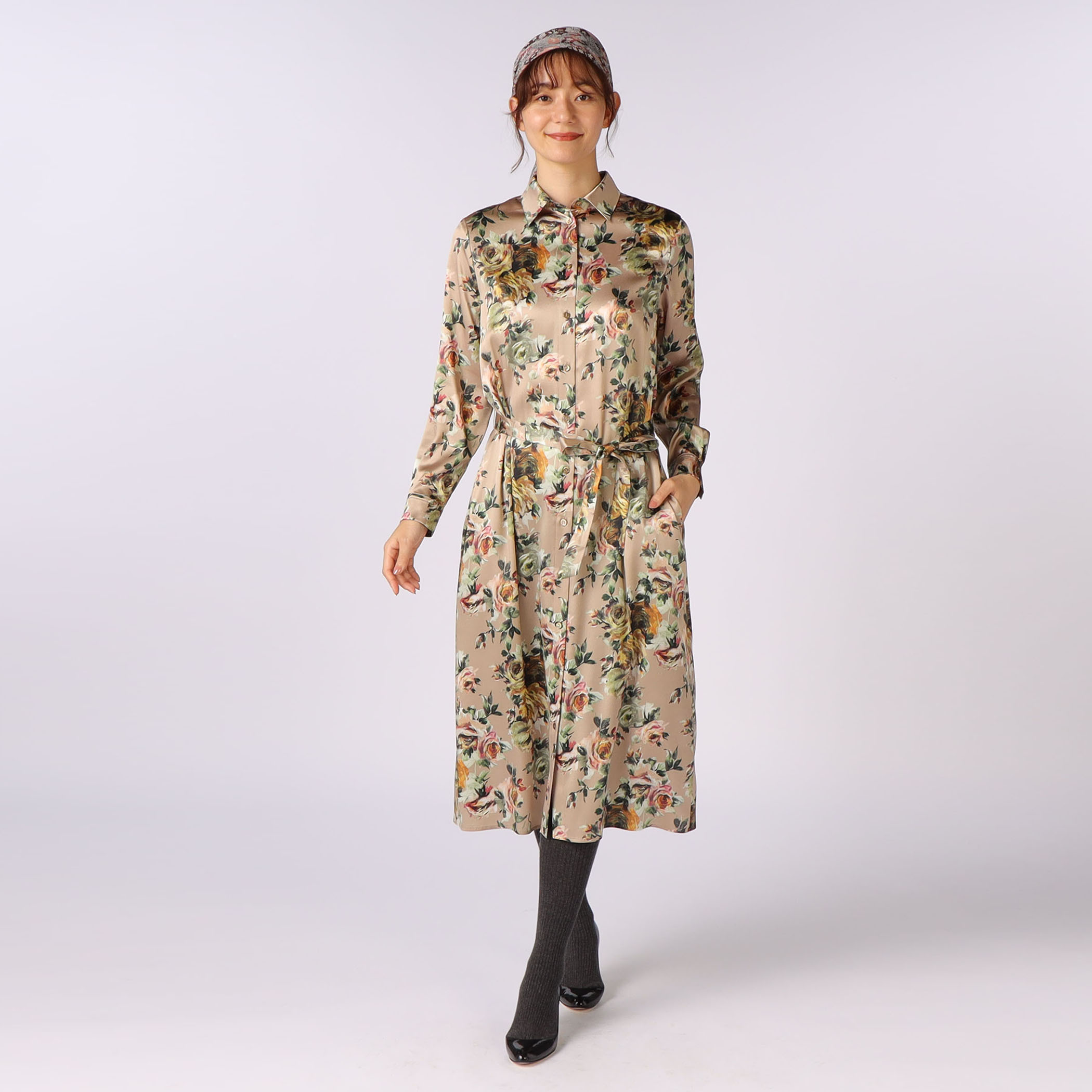 ビンダフラワーサテンワンピース