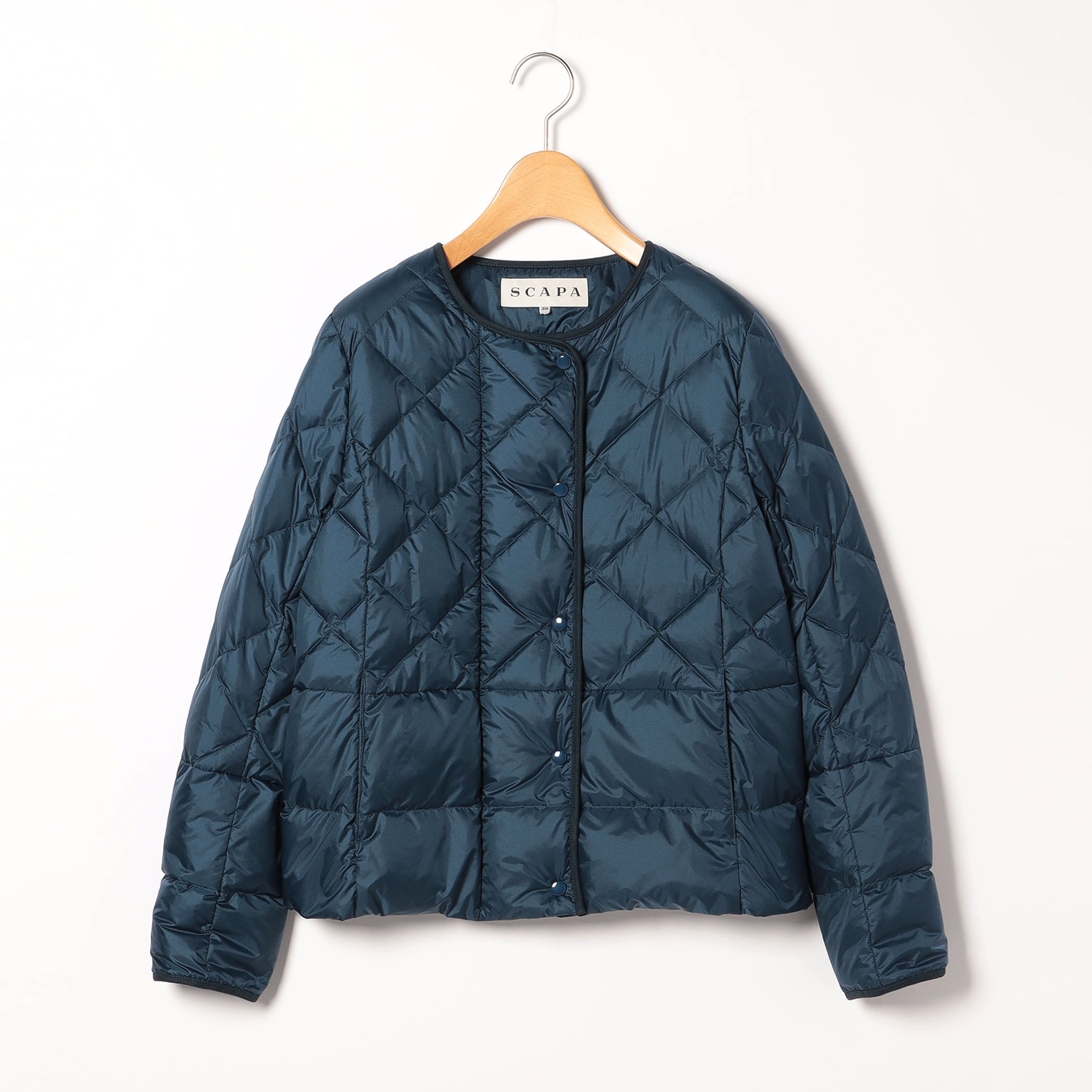 ステラダウンジャケット