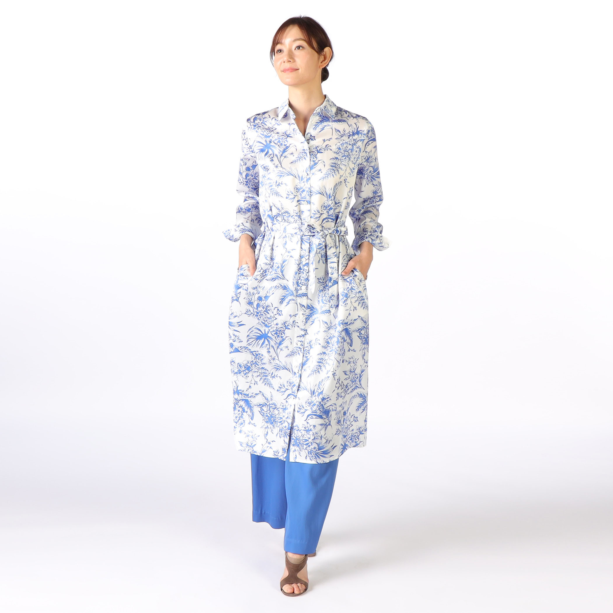 モノクロフラワーワンピース