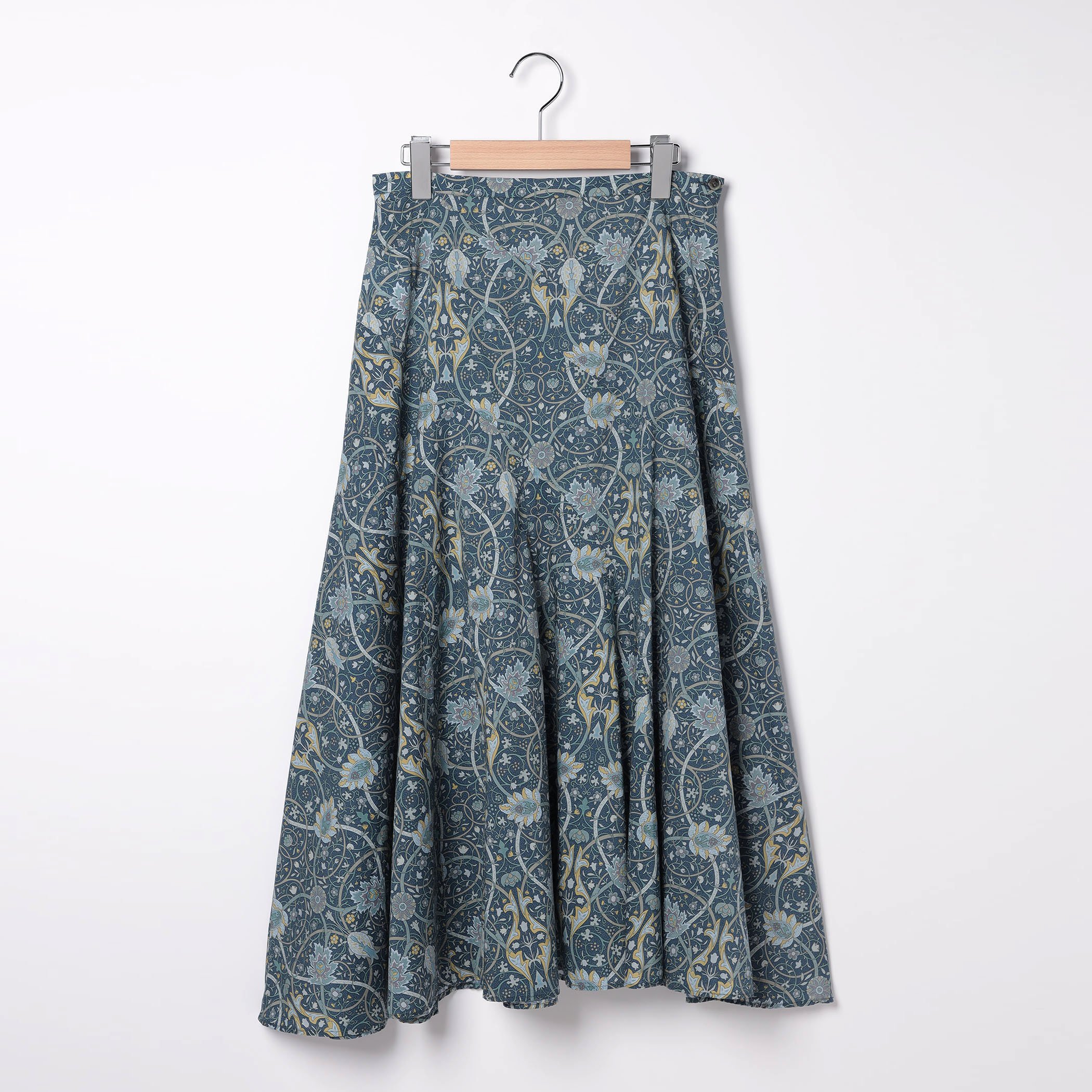 リバティプリントローンスカート