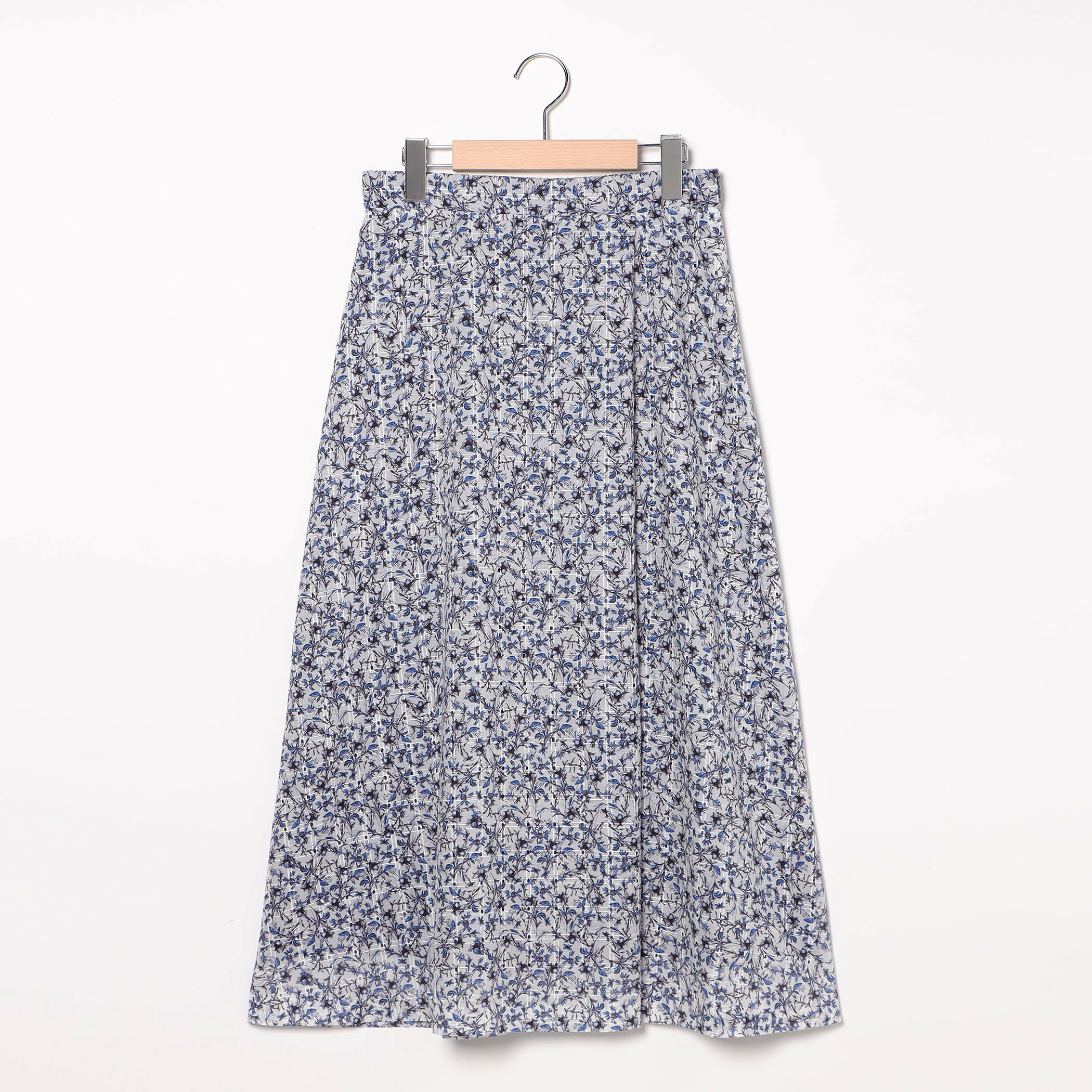 フラワーエンブロイダリースカート